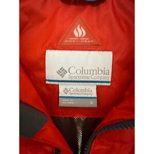 Columbia puffer vest with Omni-Heat thermal-reflective linin